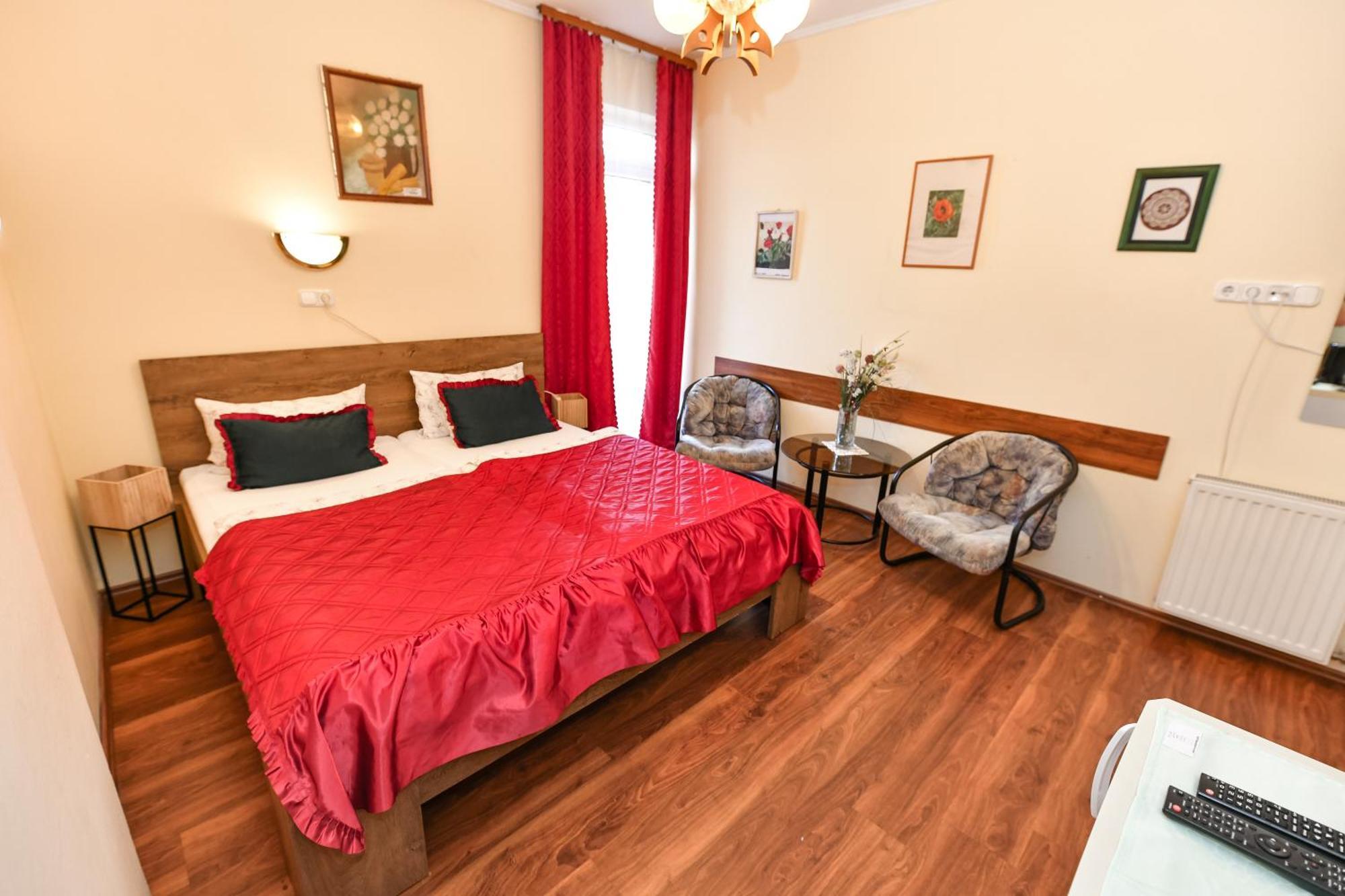 Laguna Panzio Szantod Ngoại thất bức ảnh