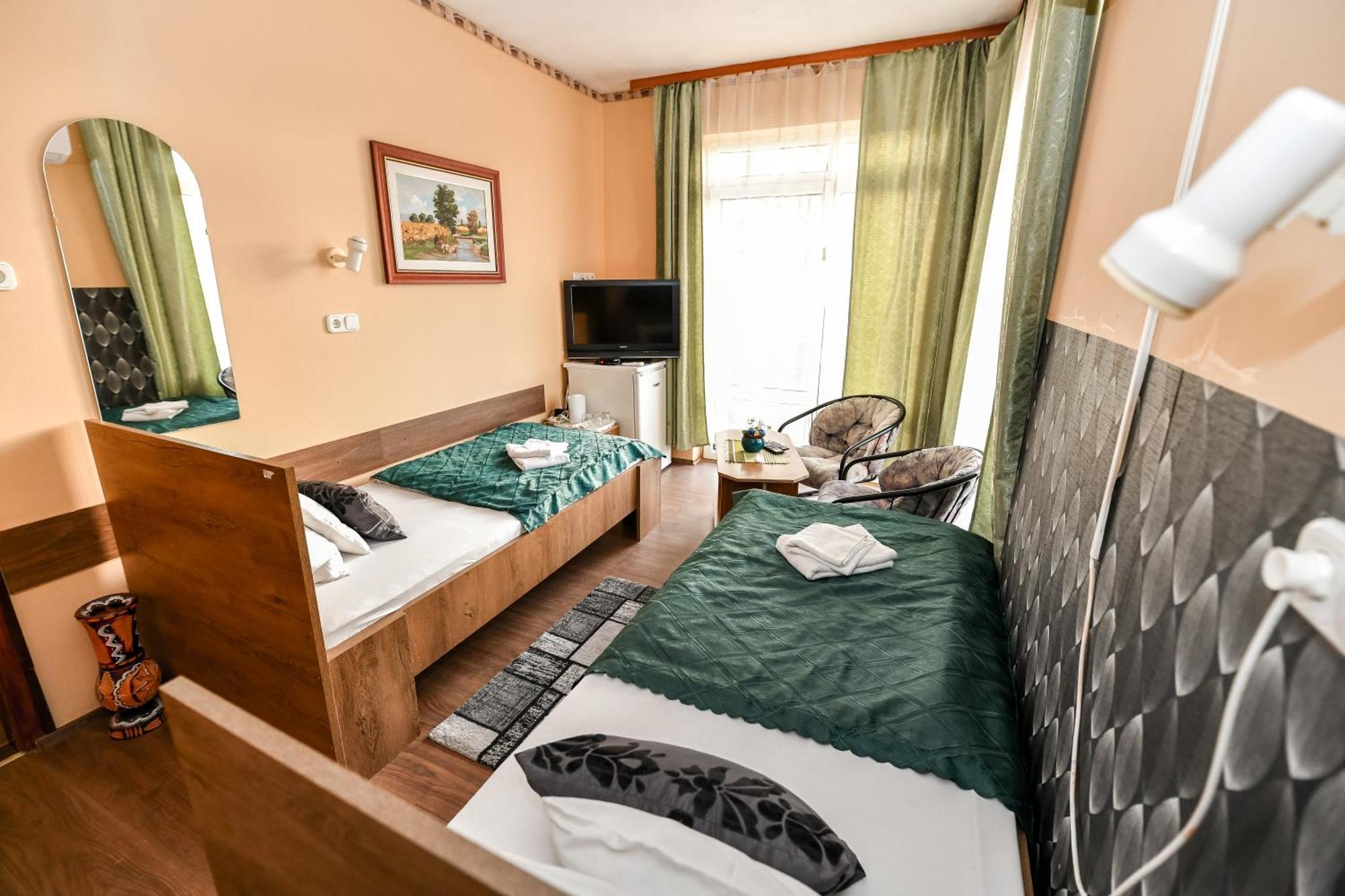 Laguna Panzio Szantod Ngoại thất bức ảnh